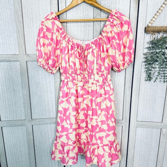 Napean Sea Road NSR Pink & Cream Geo Short Sleeved Dress Nordstrom Size XS NWT - Picture 1 of 10